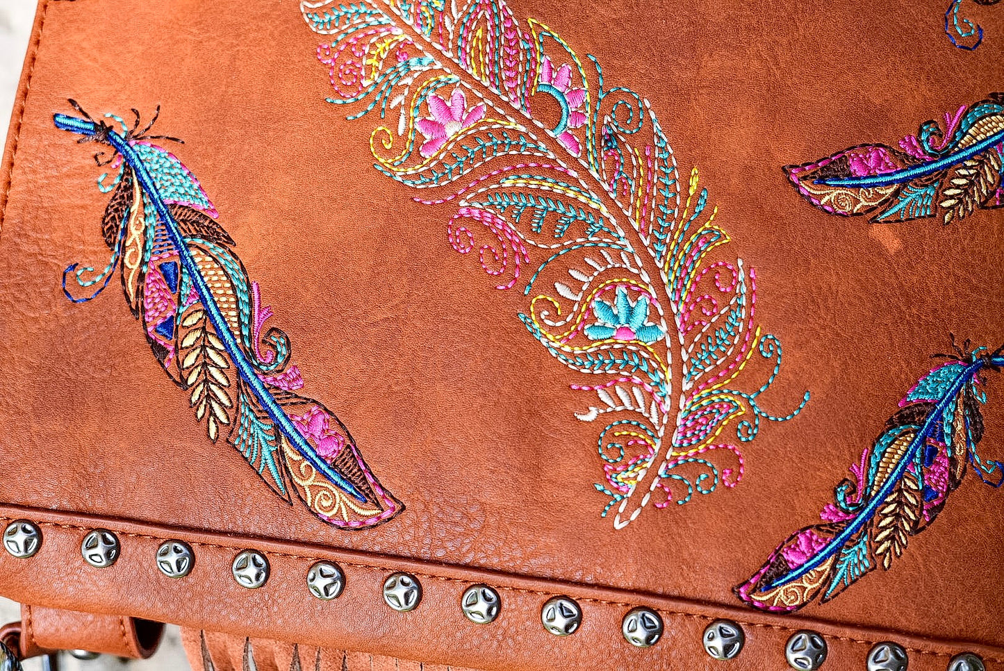 Free Spirit Embroidered Feather Fringe Crossbody Purse in Tan Multi