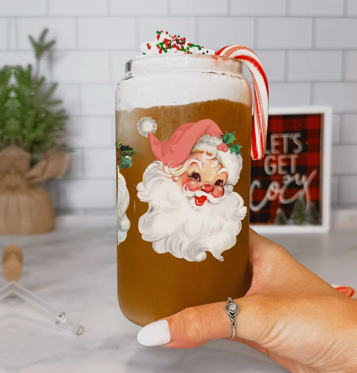 Retro Santa Face 17oz Can Glass w/ Straw & Lid, Christmas Gifts