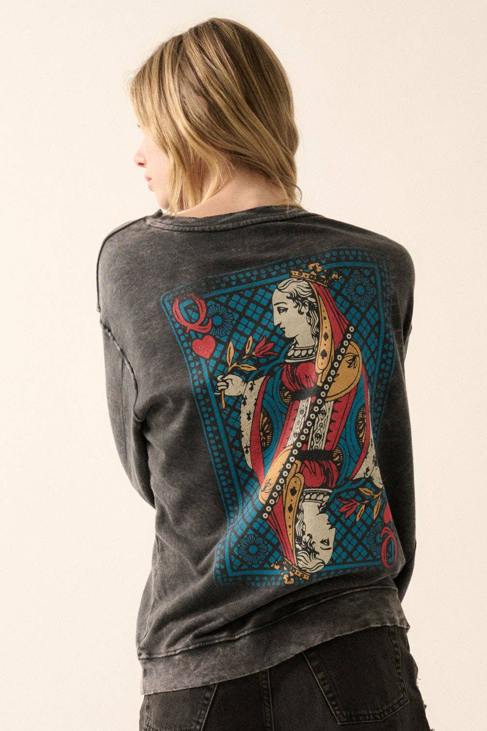 Queen of Hearts Vintage Wash Graphic Sweatshirt