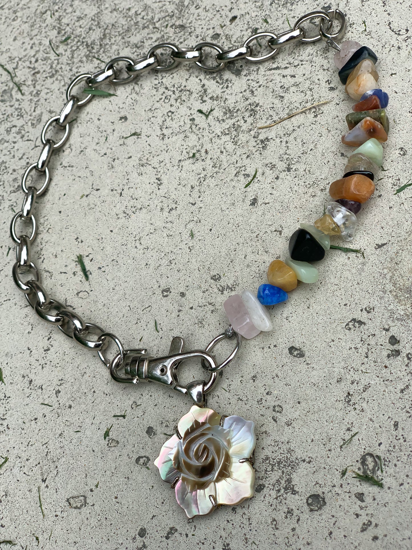 Mind of Stone Flower Beaded Necklace w/Semiprecious Stones NEW