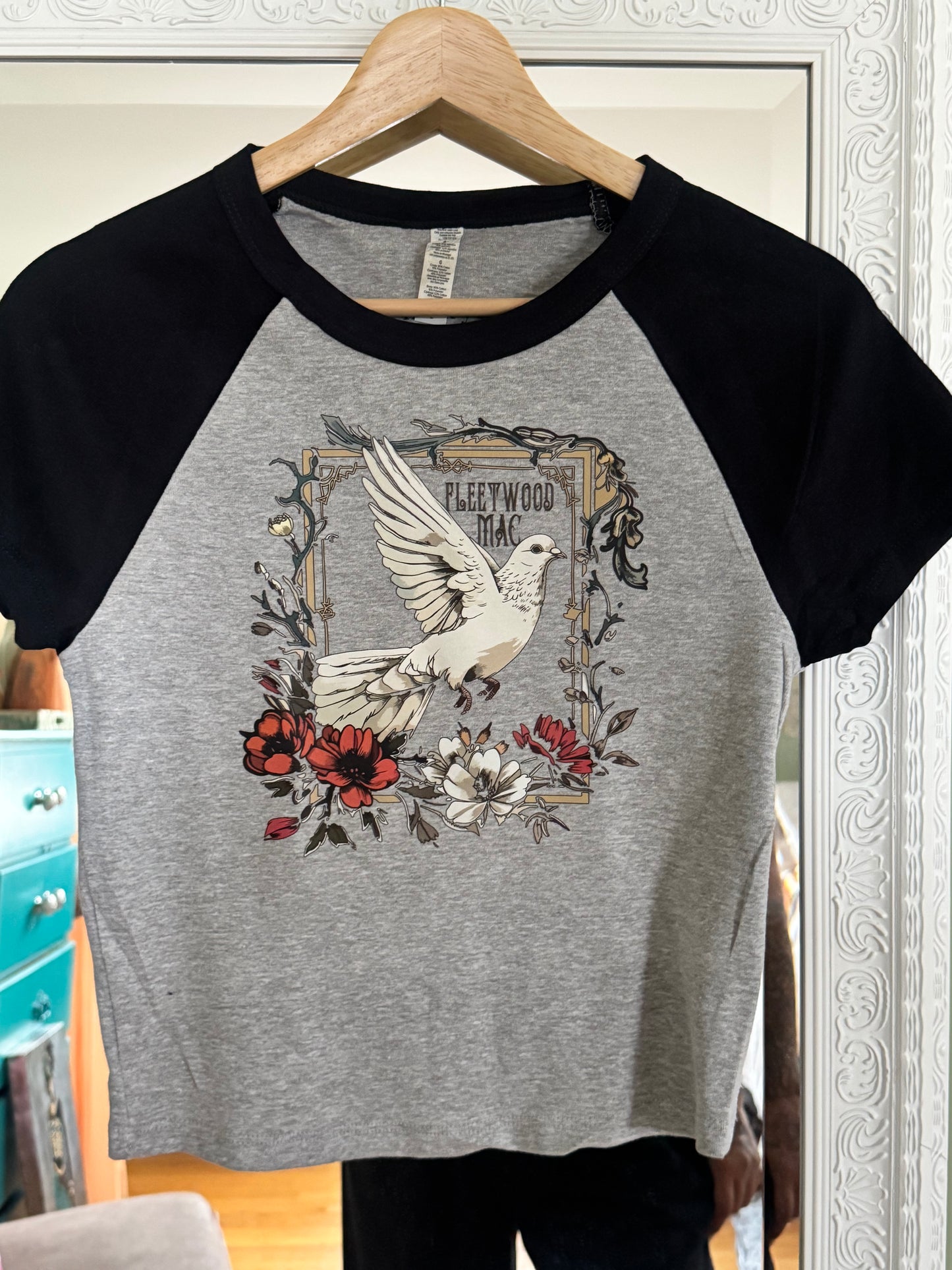 Fleetwood Mac Dove fitted Baseball Tee